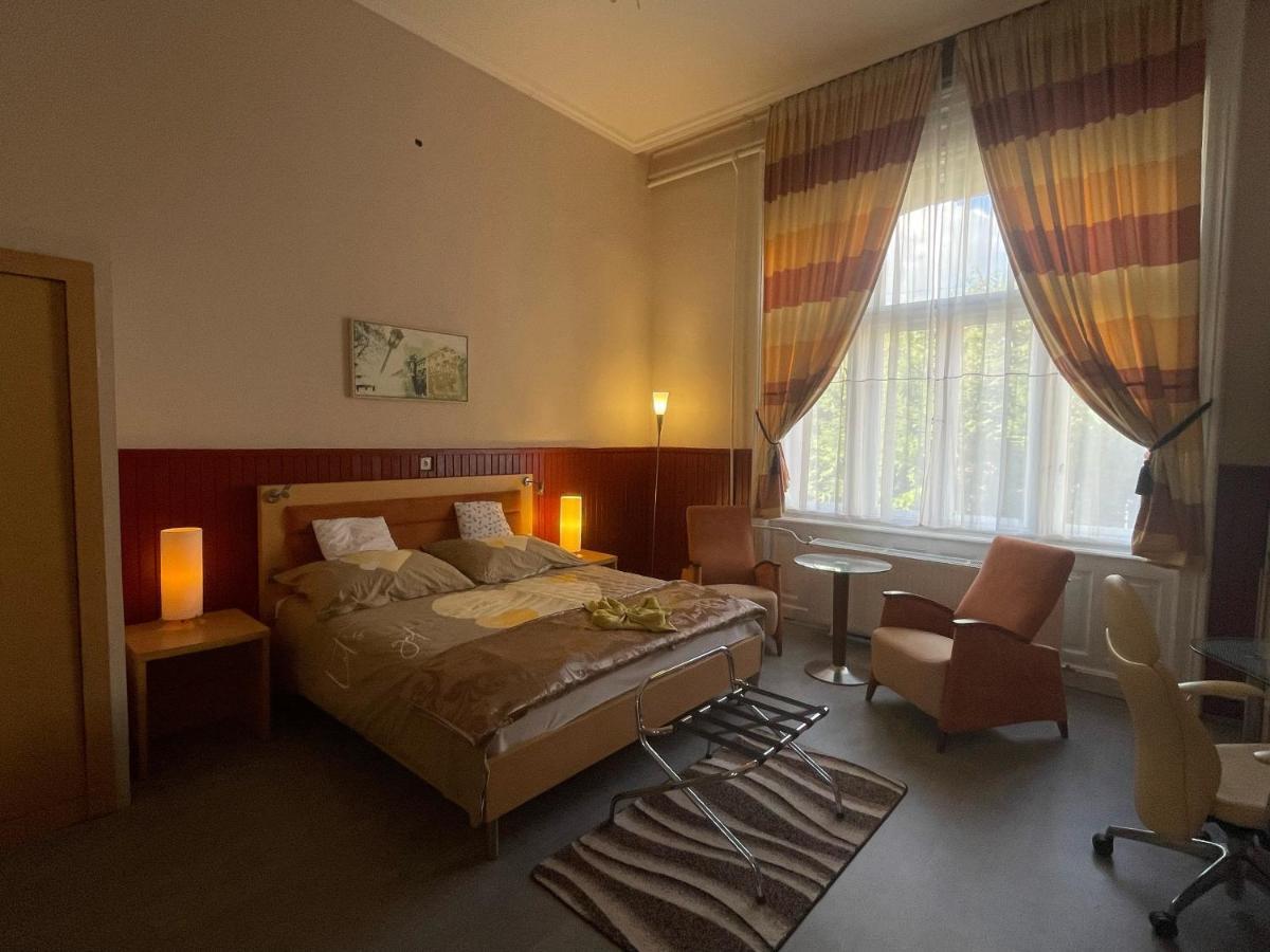 Meller-Kastely Villa Csurgo 외부 사진