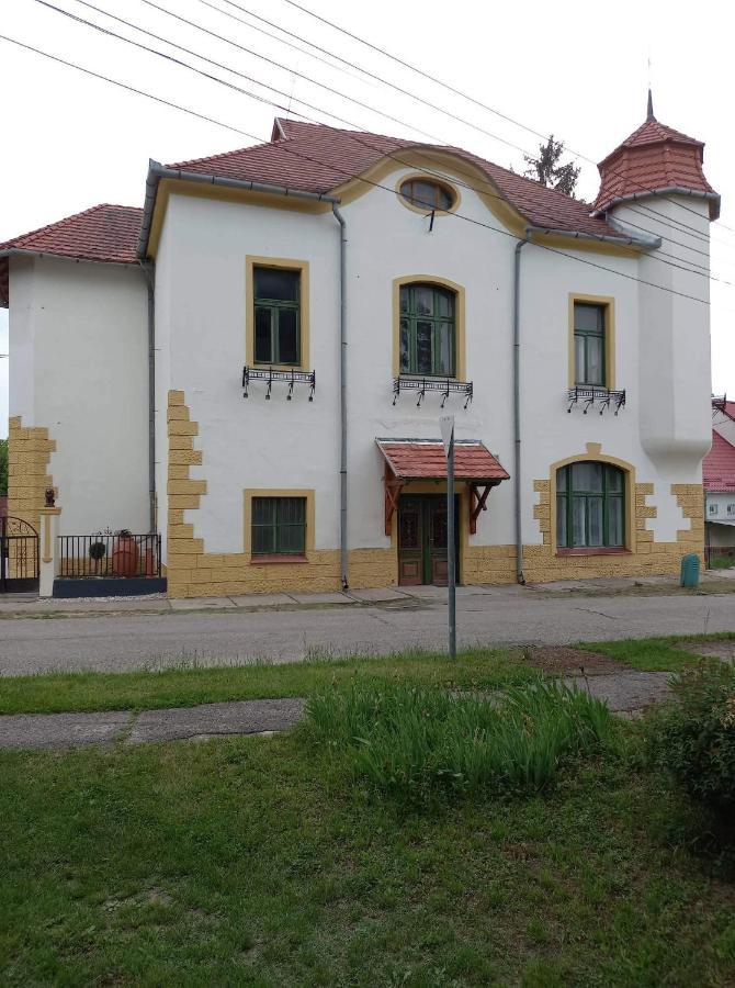 Meller-Kastely Villa Csurgo 외부 사진